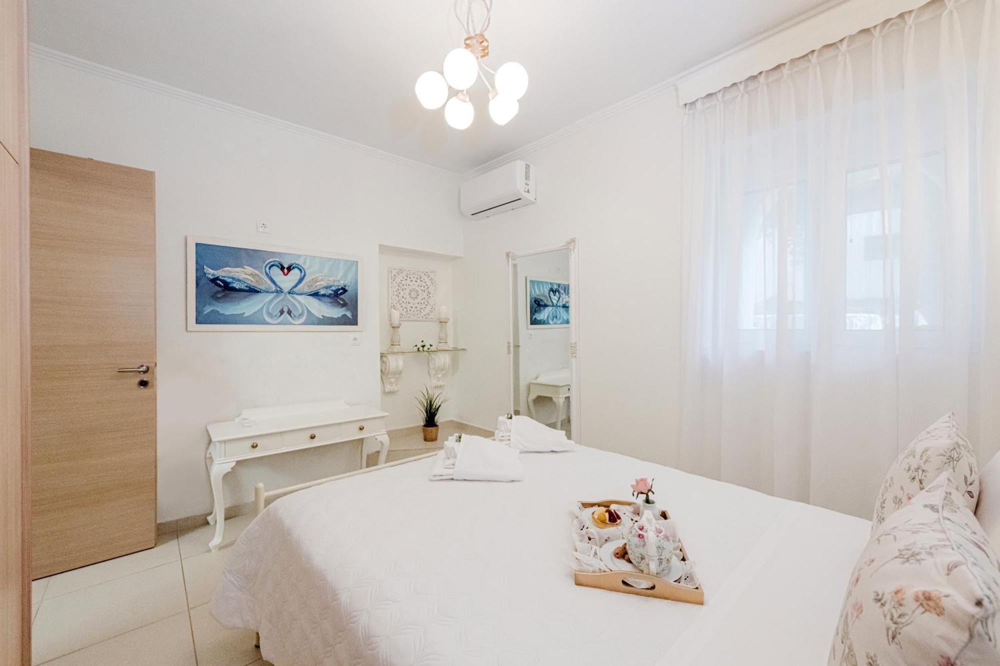 Noelia Apartment *